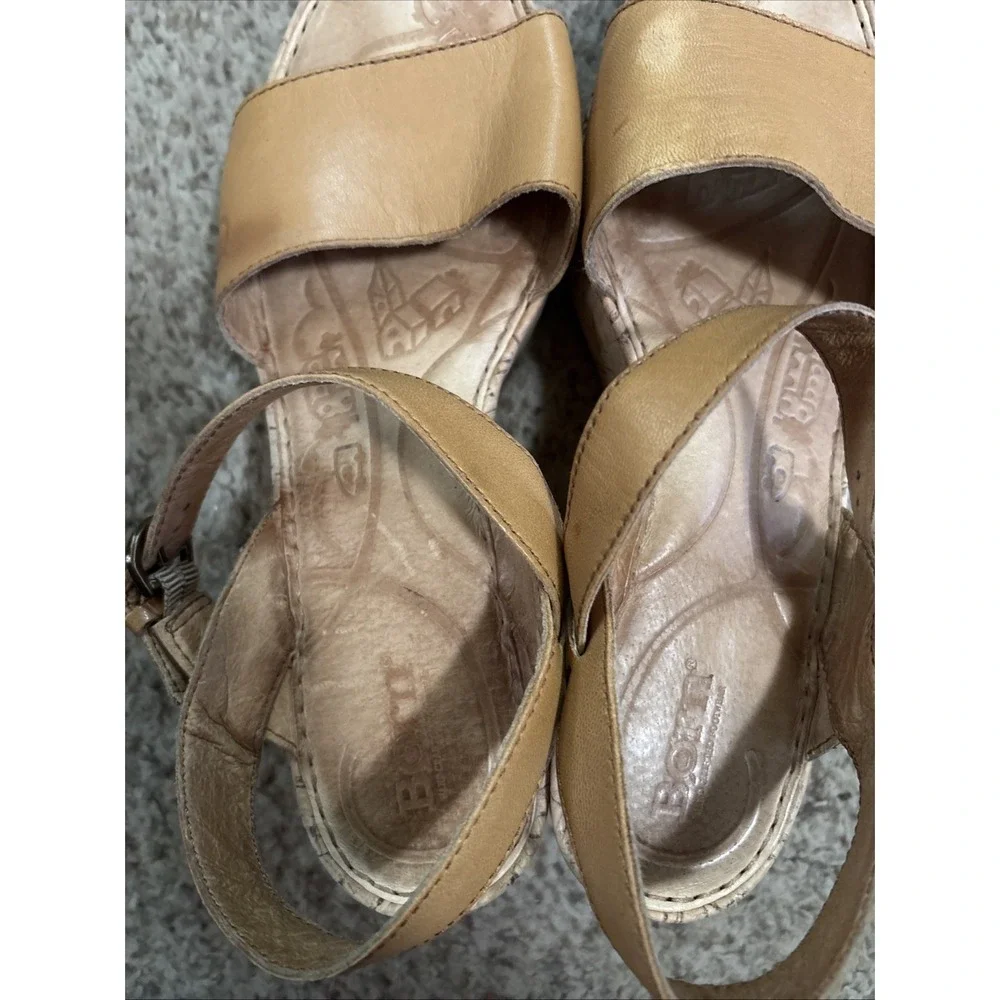 Born Wedge Sandals Women 9.5 Tan Leather Cork Platform Ankle Strap‎ Summer Heels